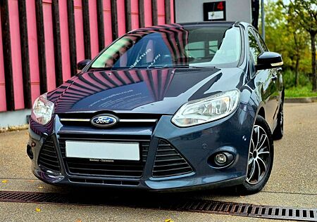 Ford Focus Lim. Champions Edition*SERVICE&TUV NEU
