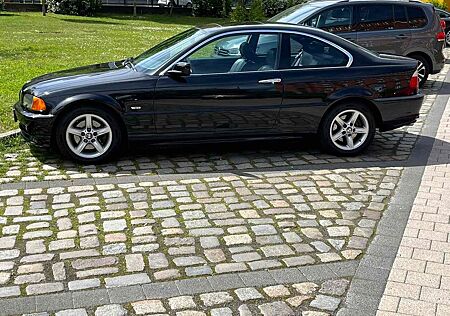 BMW 328Ci -