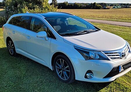 Toyota Avensis Combi 2,0-l-D-4D -