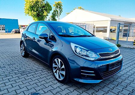 Kia Rio 1.4 Spirit TEMP+SHZ+PDC+17 Zoll+Scheckheft