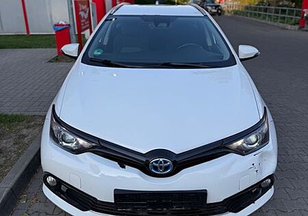 Toyota Auris Touring Sports 1.8 Benziner