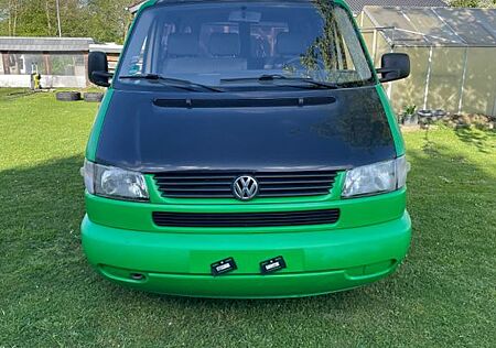 VW T4 Volkswagen Caravelle langer Radstand! Perfekt zum Campen