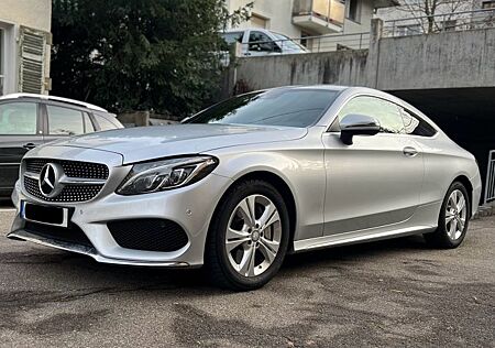 Mercedes-Benz C 250 AMG Line Autom. AMG Line