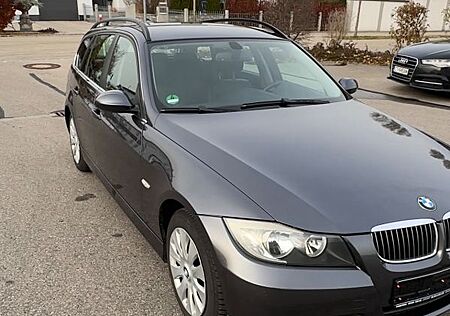 BMW 325i touring -