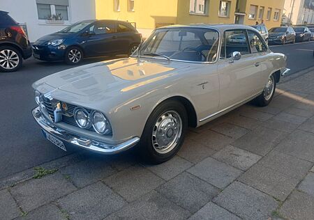 Alfa Romeo Sprint 2.0 coupe 704 gebaute Autos
