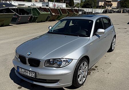 BMW 118i 104000km, 8-fach bereift, Schaltgetriebe