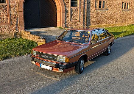 Audi 100 C2 Typ 43 *5E*