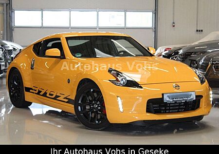 Nissan 370Z 3.7 V6 Coupé 1.Hand|DE|BI-Xenon|el.Sítze|18