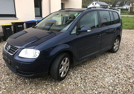 VW Touran Volkswagen 2.0 TDI Euro 4 7 sitzer