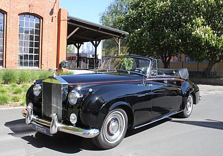 Rolls-Royce Silver Cloud II