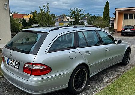 Mercedes-Benz E 350 4MATIC T AVANTGARDE Avantgarde