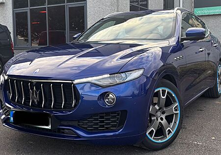Maserati Levante Benzin 3.0 V6 257kW GRANLUSSO 4x4 Au...