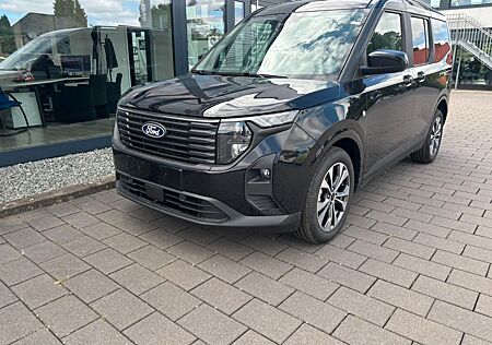 Ford Tourneo Courier Titanium