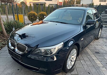 BMW 523i R6 190PS Scheckheftgepflegt