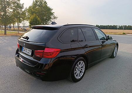 BMW 318d Touring Advantage Advantage
