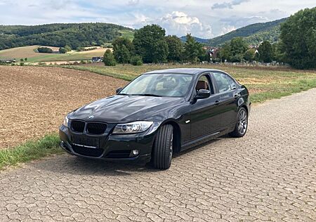 BMW 320i 320 Baureihe 3 Lim. M-Felgen HK Car Play