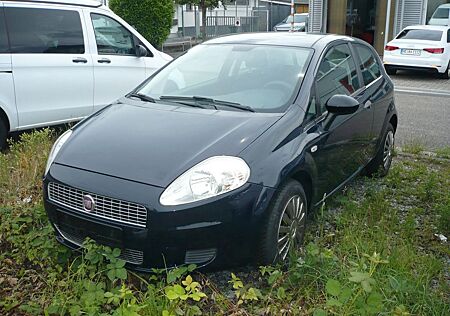 Fiat Grande Punto 1.2 8V Active / KLIMA / TÜV 05/27