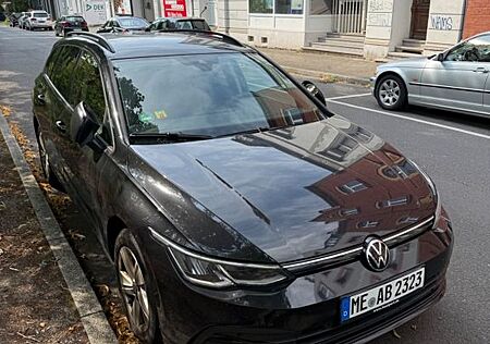 VW Golf Volkswagen VIII Variant Life