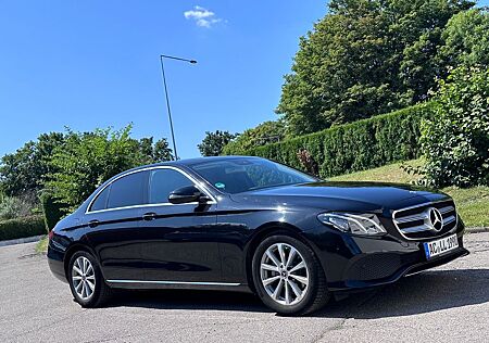 Mercedes-Benz E 220 BlueTEC/d*Avantgarde*Comand*AUT*ILS*Eu6*