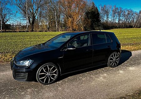 VW Golf Volkswagen 7 GTD - 2.0 TDI ohne BlueMotionTech.