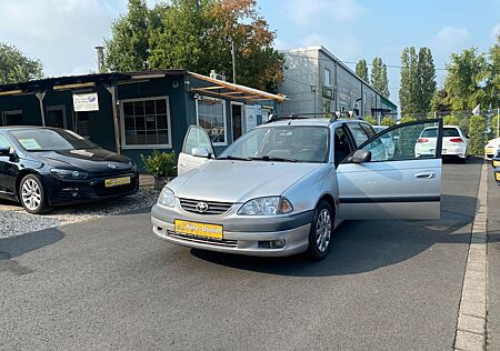Toyota Avensis 1.8 Klima
