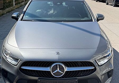 Mercedes-Benz A 200 - 163PS - Ambiente Beleuchtung