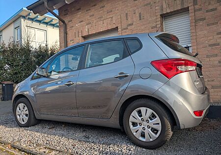 Hyundai ix20 Klima,Sitzheizung, Tüv 12/2027, Scheckheft,Servo