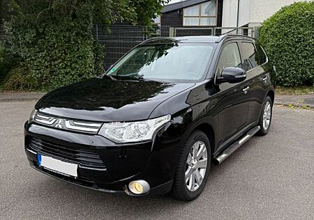Mitsubishi Outlander 2.2 DI-D Motion 4WD TC-SST Motion