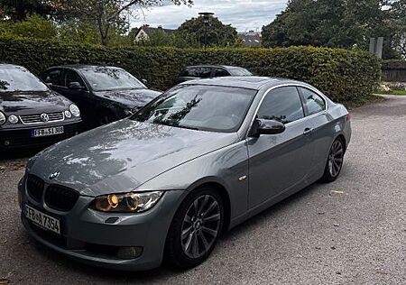 BMW 325i Coupé -