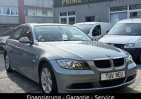 BMW 320i Lim. BI-XENON*KLIMA*SHZ*TÜV NEU*