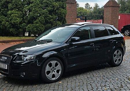 Audi A3 2.0 FSI S line Sportpaket plus Sportback ...