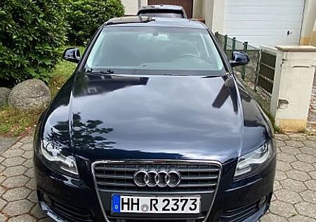 Audi A4 2.7 TDI V6 (DPF) multitronic Attraction Attr.