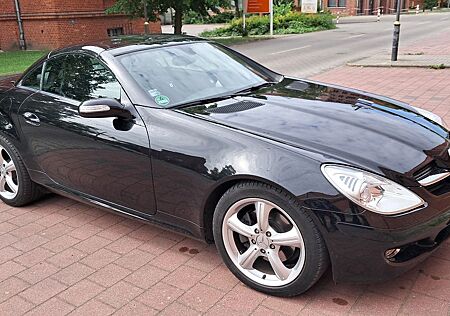 Mercedes-Benz SLK 280 -