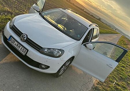 VW Golf Volkswagen 1.6 TDI DSG BMotion T Comfortl Variant ...