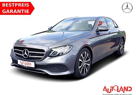 Mercedes-Benz E 220 E220 d Avantgarde LED Navi Burmester Kamera DAB