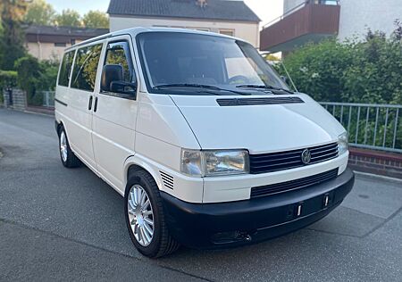 VW T4 Multivan Volkswagen ~Rostfrei~Sammlerzustand~TÜV neu~SH