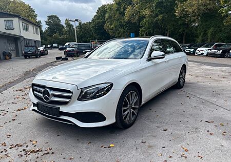 Mercedes-Benz E 400 E 400d 4Matic AMG-Line Pano 360° AHK
