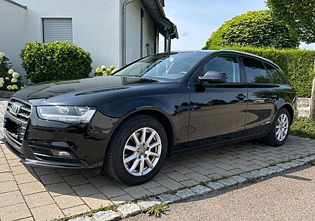 Audi A4 2.0 TDI (DPF) S line Avant S line