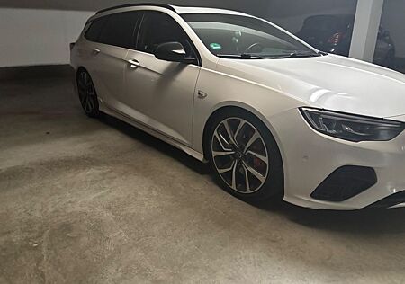 Opel Insignia 2.0 BiTurbo Diesel GSI Auto 4x4 ST GSI