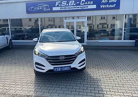 Hyundai Tucson blue Classic 2WD