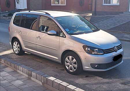 VW Touran Volkswagen 2.0 TDI 103kW DSG -