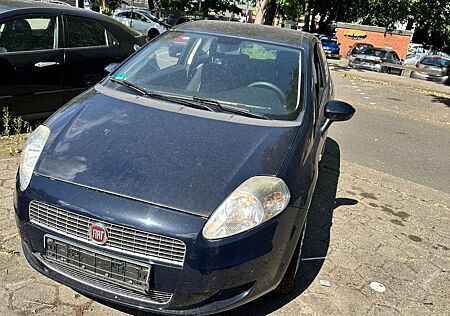 Fiat Grande Punto 1.2 8V Active*SERVOLENKUNG*2.HAND*