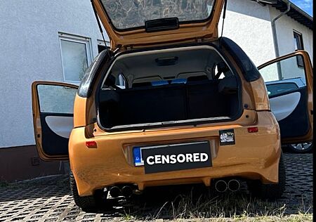 Opel Corsa 1.2 -
