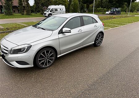 Mercedes-Benz A 200 Urban