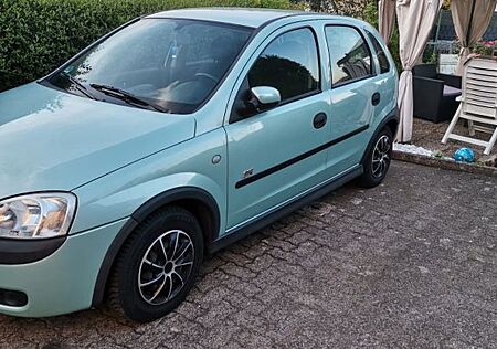 Opel Corsa 1.2 -