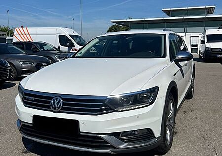 VW Passat Alltrack Volkswagen 2.0 TDI DSG 4Motion