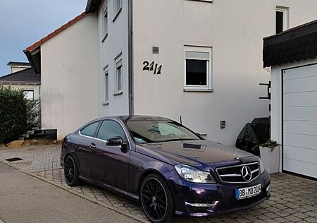 Mercedes-Benz C 180 BlueEFFICIENCY Coupé - AMG Line