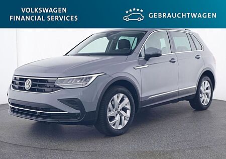 VW Tiguan Volkswagen Life 4M 2.0 TDI SCR DSG AHK*RFK*PDC*Tempo