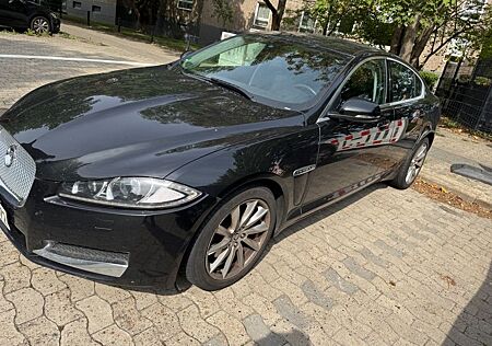 Jaguar XF 2.2 L Diesel -