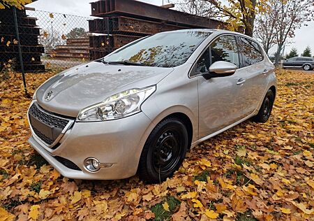 Peugeot 208 Allure